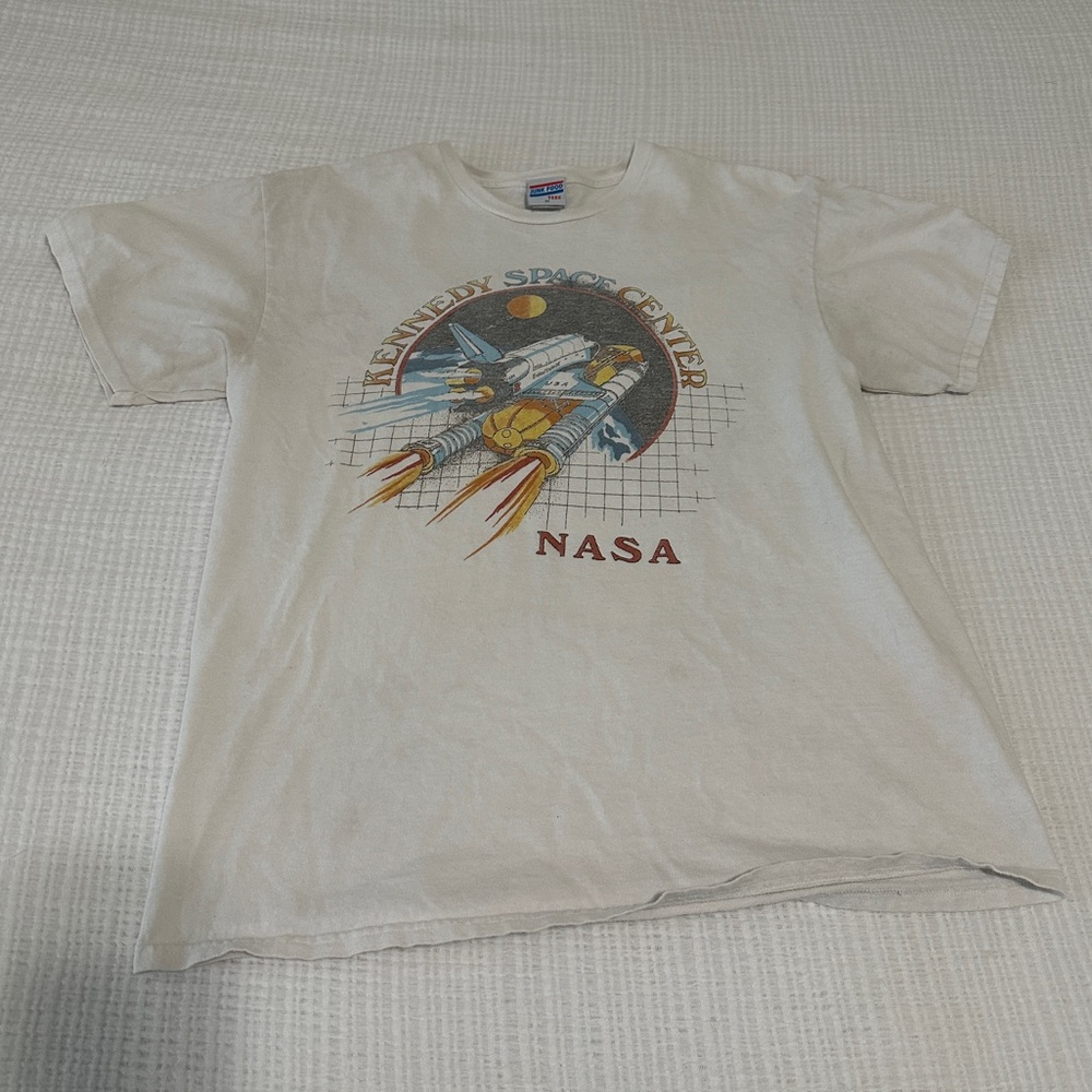 Kennedy Space Station Tshirt